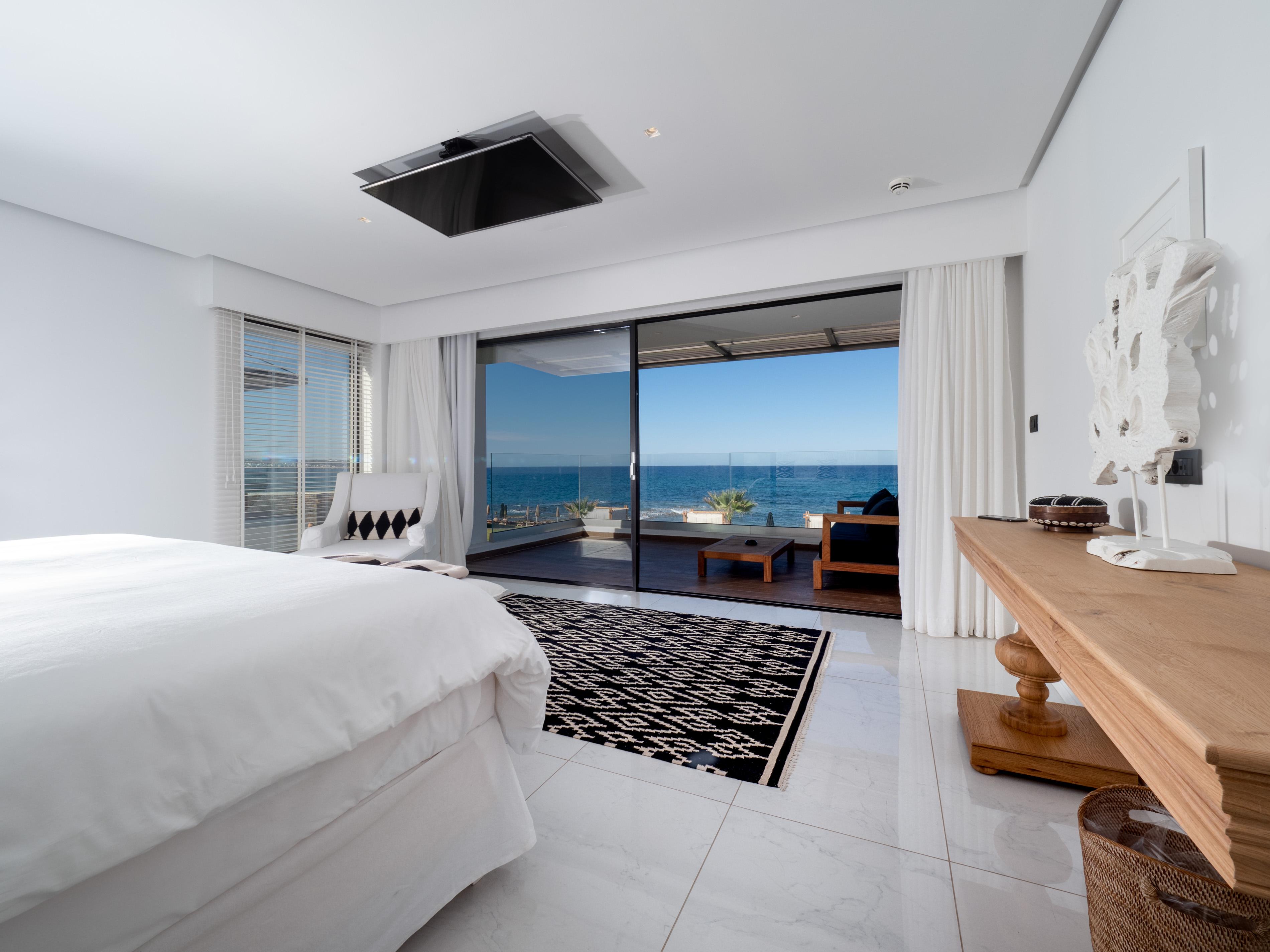 Resort Abaton Island &