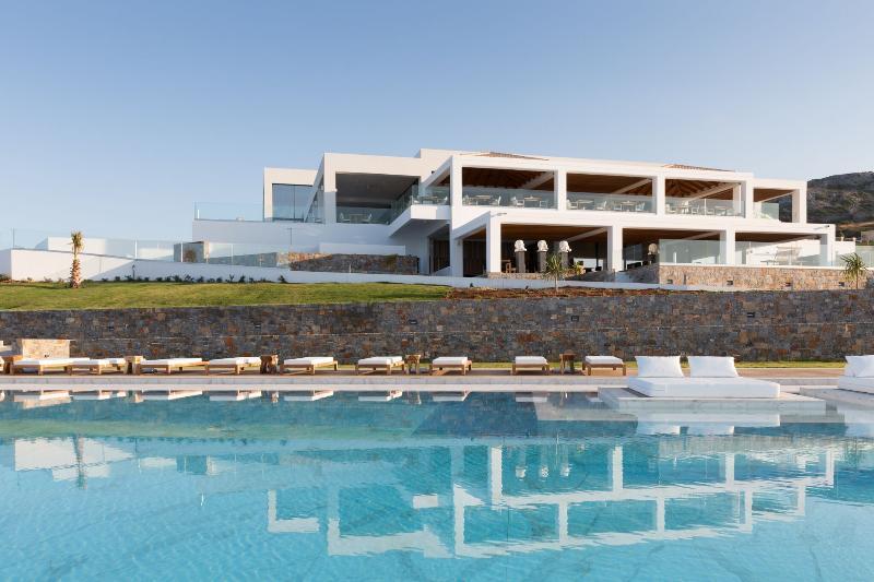 Complex Abaton Island & Hersonissos (Crete)